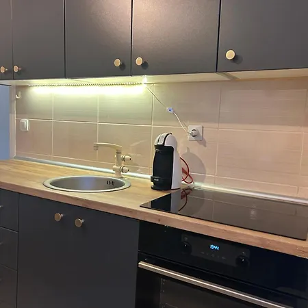 بيت للعطل Vikendica Nadja